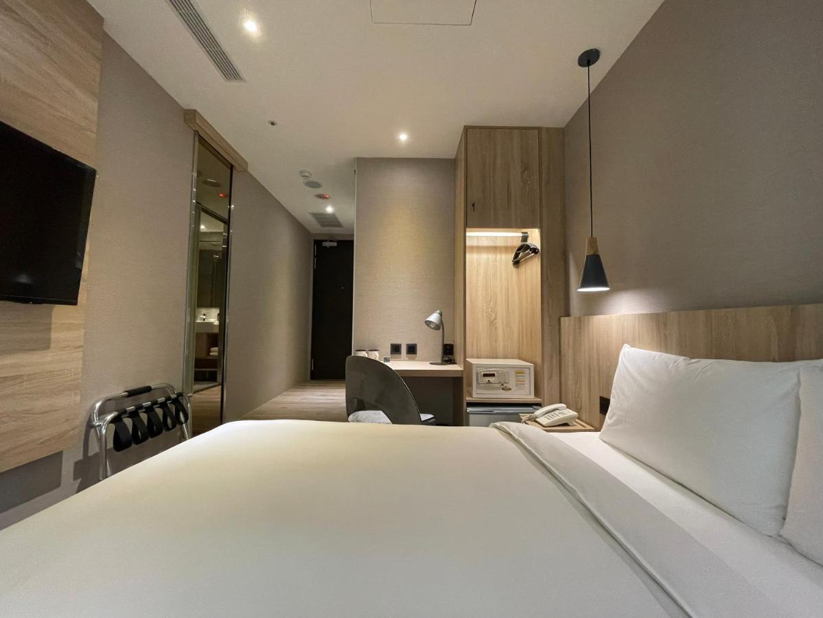 N Hotel Taipei Eksteriør bilde